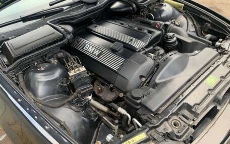 BMW 5 серия, 2002 год, 900 000 рублей, 8 фотография