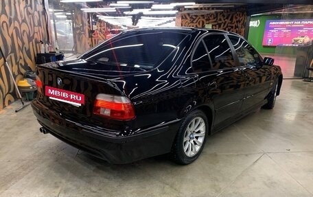 BMW 5 серия, 2002 год, 900 000 рублей, 4 фотография