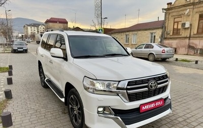 Toyota Land Cruiser 200, 2016 год, 5 800 000 рублей, 1 фотография