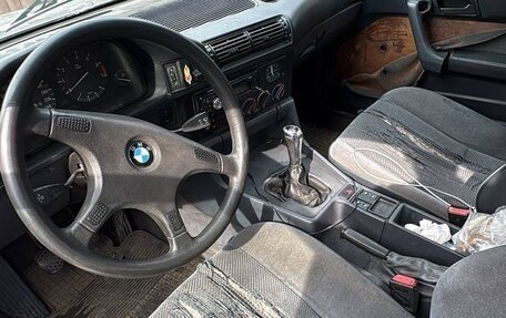 BMW 5 серия, 1989 год, 90 000 рублей, 3 фотография