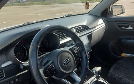 KIA Rio IV, 2018 год, 1 325 000 рублей, 12 фотография