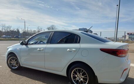 KIA Rio IV, 2018 год, 1 325 000 рублей, 31 фотография