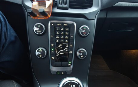 Volvo V40 II рестайлинг, 2014 год, 1 250 000 рублей, 6 фотография