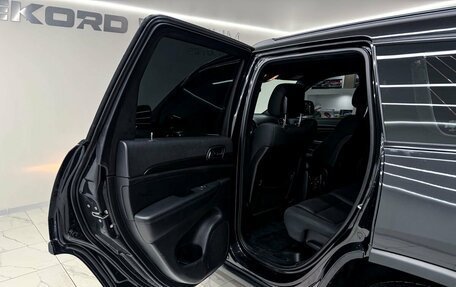 Jeep Grand Cherokee, 2013 год, 2 100 000 рублей, 18 фотография