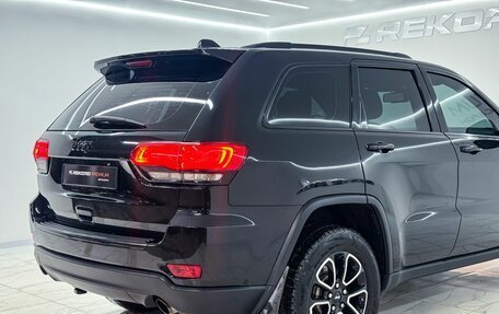 Jeep Grand Cherokee, 2013 год, 2 100 000 рублей, 26 фотография