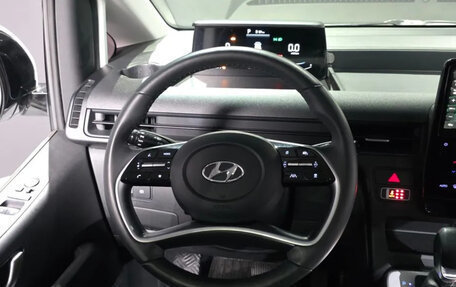 Hyundai Staria, 2022 год, 6 600 000 рублей, 13 фотография