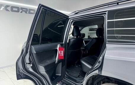 Toyota Land Cruiser Prado 150 рестайлинг 2, 2014 год, 3 500 000 рублей, 24 фотография