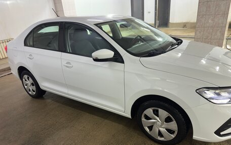 Volkswagen Polo VI (EU Market), 2021 год, 1 750 000 рублей, 2 фотография