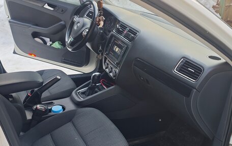 Volkswagen Jetta VI, 2012 год, 1 100 000 рублей, 9 фотография