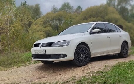 Volkswagen Jetta VI, 2012 год, 1 100 000 рублей, 13 фотография