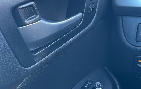 Toyota Highlander III, 2014 год, 2 390 000 рублей, 15 фотография