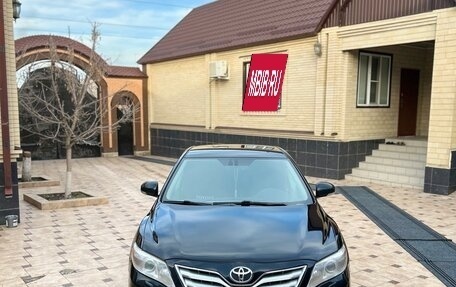 Toyota Camry, 2011 год, 970 000 рублей, 5 фотография