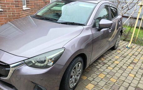 Mazda Demio IV, 2015 год, 1 050 000 рублей, 2 фотография