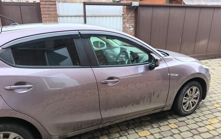 Mazda Demio IV, 2015 год, 1 050 000 рублей, 5 фотография