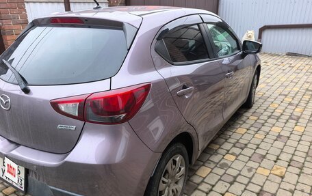 Mazda Demio IV, 2015 год, 1 050 000 рублей, 4 фотография