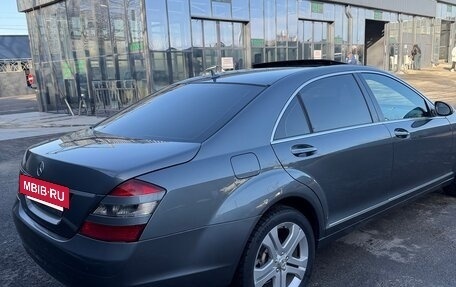 Mercedes-Benz S-Класс, 2008 год, 1 820 000 рублей, 4 фотография