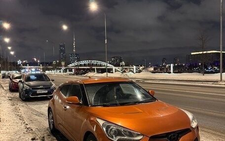 Hyundai Veloster I рестайлинг, 2013 год, 920 000 рублей, 2 фотография