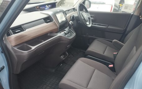 Honda Freed II, 2020 год, 1 999 999 рублей, 15 фотография