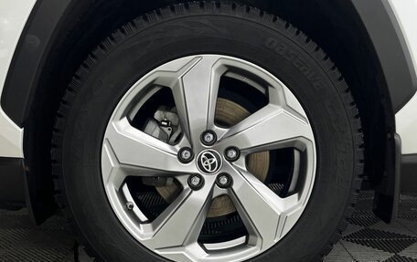 Toyota RAV4, 2020 год, 3 999 000 рублей, 10 фотография