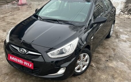 Hyundai Solaris II рестайлинг, 2014 год, 930 000 рублей, 7 фотография