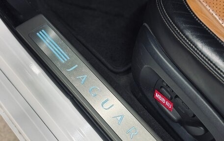 Jaguar XF I рестайлинг, 2011 год, 2 200 000 рублей, 13 фотография