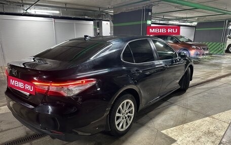 Toyota Camry, 2021 год, 2 150 000 рублей, 6 фотография