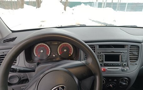 KIA Rio II, 2011 год, 550 000 рублей, 19 фотография