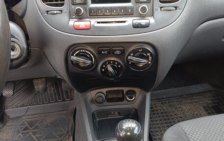 KIA Rio II, 2011 год, 550 000 рублей, 18 фотография