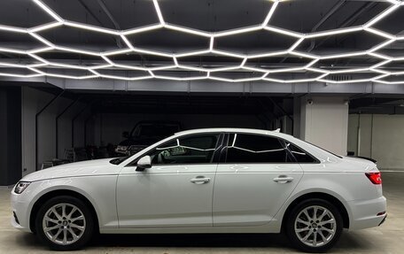 Audi A4, 2019 год, 2 500 000 рублей, 9 фотография