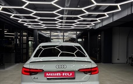 Audi A4, 2019 год, 2 500 000 рублей, 7 фотография