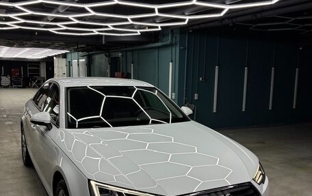 Audi A4, 2019 год, 2 500 000 рублей, 5 фотография