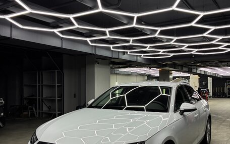 Audi A4, 2019 год, 2 500 000 рублей, 26 фотография