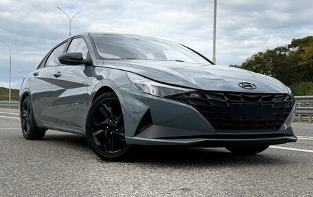 Hyundai Elantra, 2022 год, 1 750 000 рублей, 3 фотография