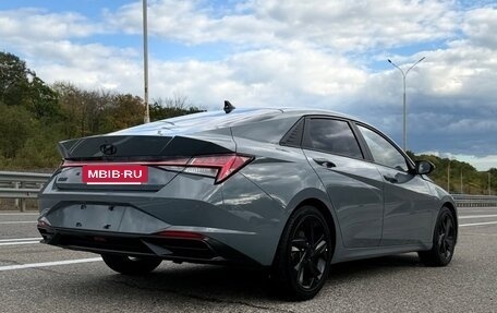 Hyundai Elantra, 2022 год, 1 750 000 рублей, 7 фотография