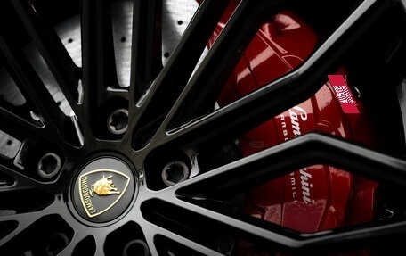 Lamborghini Urus I, 2025 год, 44 500 000 рублей, 13 фотография