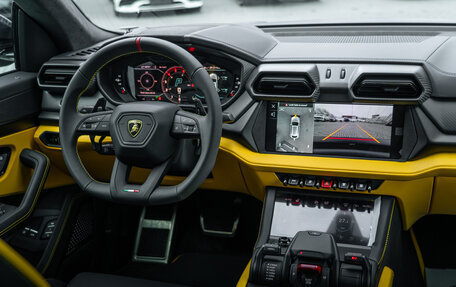 Lamborghini Urus I, 2025 год, 44 500 000 рублей, 17 фотография