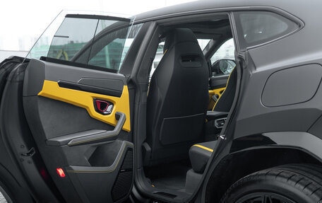 Lamborghini Urus I, 2025 год, 44 500 000 рублей, 21 фотография