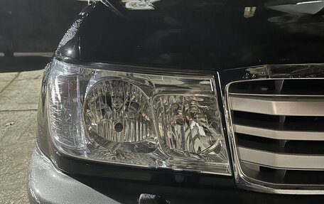 Toyota Land Cruiser 100 рестайлинг 2, 2006 год, 3 000 000 рублей, 1 фотография