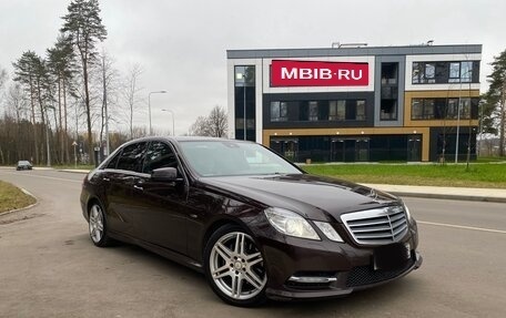 Mercedes-Benz E-Класс, 2012 год, 1 599 000 рублей, 1 фотография