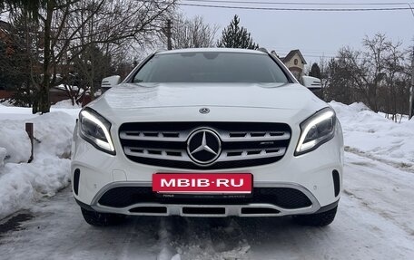 Mercedes-Benz GLA, 2018 год, 2 100 000 рублей, 10 фотография