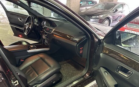 Mercedes-Benz E-Класс, 2012 год, 1 599 000 рублей, 11 фотография