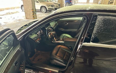 Mercedes-Benz E-Класс, 2012 год, 1 599 000 рублей, 14 фотография