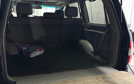 Toyota Land Cruiser 100 рестайлинг 2, 2006 год, 3 000 000 рублей, 6 фотография