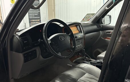 Toyota Land Cruiser 100 рестайлинг 2, 2006 год, 3 000 000 рублей, 12 фотография