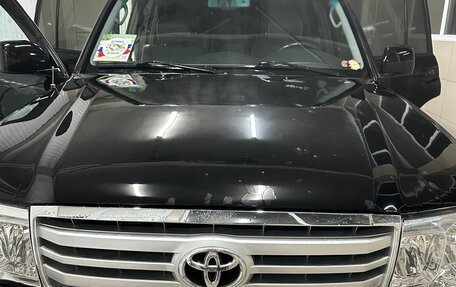 Toyota Land Cruiser 100 рестайлинг 2, 2006 год, 3 000 000 рублей, 15 фотография