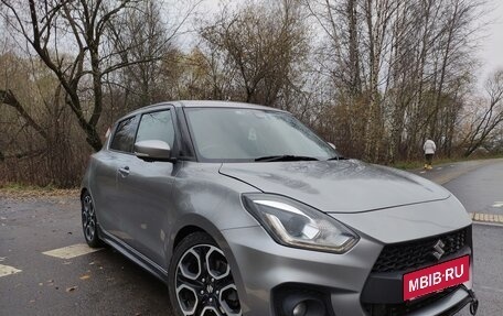 Suzuki Swift V, 2019 год, 1 350 000 рублей, 12 фотография