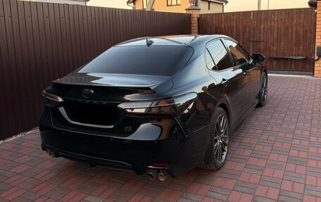 Toyota Camry, 2021 год, 3 500 000 рублей, 5 фотография