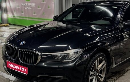 BMW 7 серия, 2018 год, 3 000 000 рублей, 2 фотография