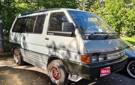 Nissan Largo III (W30), 1990 год, 425 000 рублей, 1 фотография