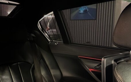 BMW 7 серия, 2018 год, 3 000 000 рублей, 17 фотография